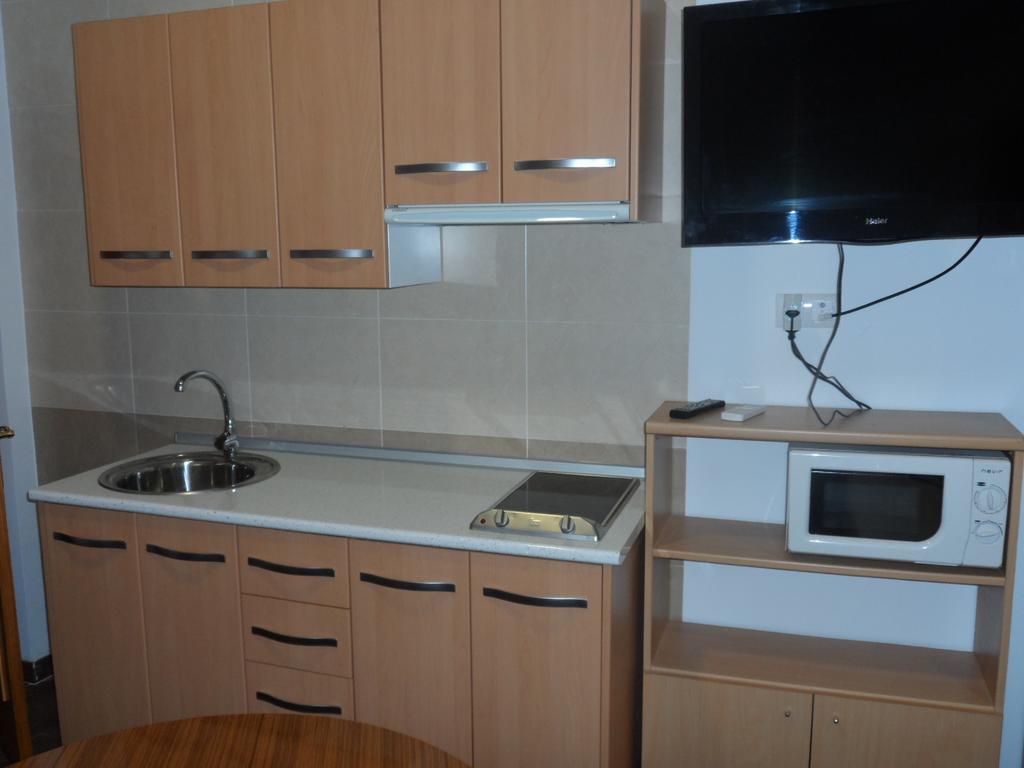 Hostal Via Del Caminante Madrigalejo المظهر الخارجي الصورة