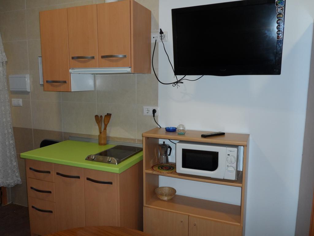 Hostal Via Del Caminante Madrigalejo المظهر الخارجي الصورة