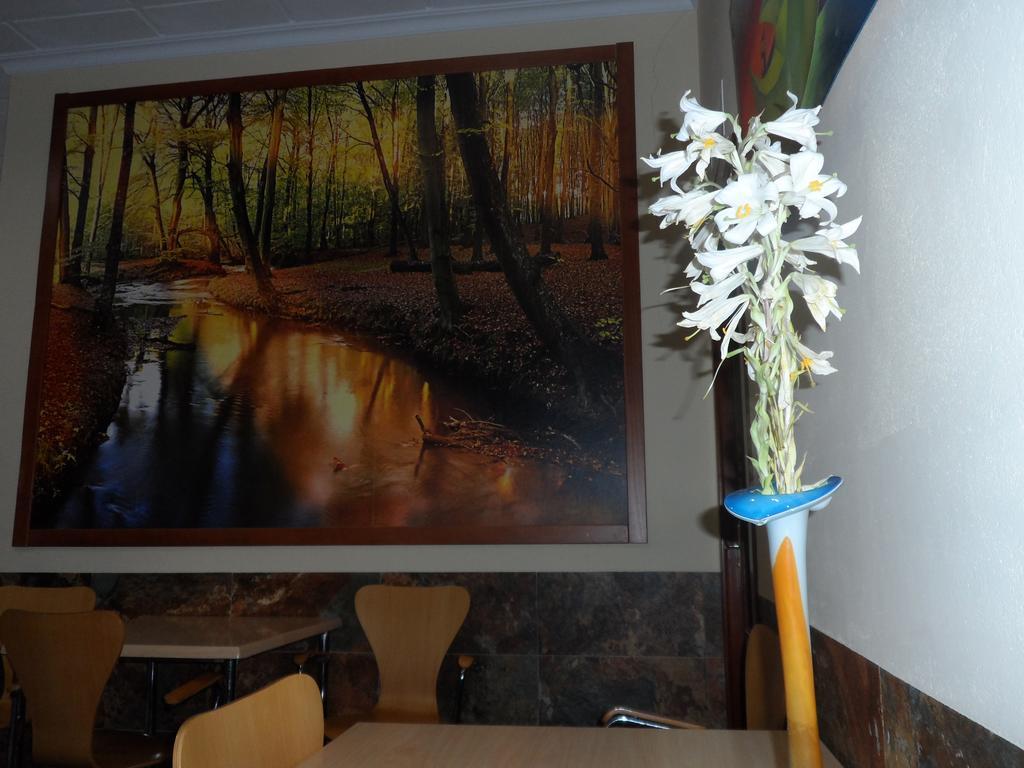 Hostal Via Del Caminante Madrigalejo المظهر الخارجي الصورة